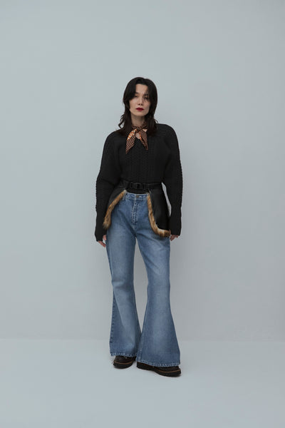 画像をギャラリービューアに読み込む, Sharp shape Wool pullover