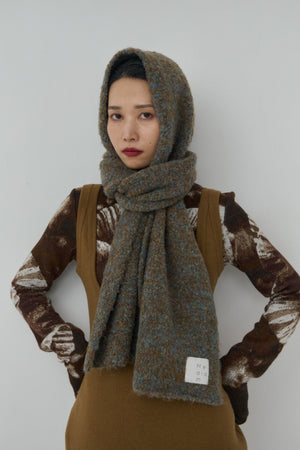 Loop yarn Muffler
