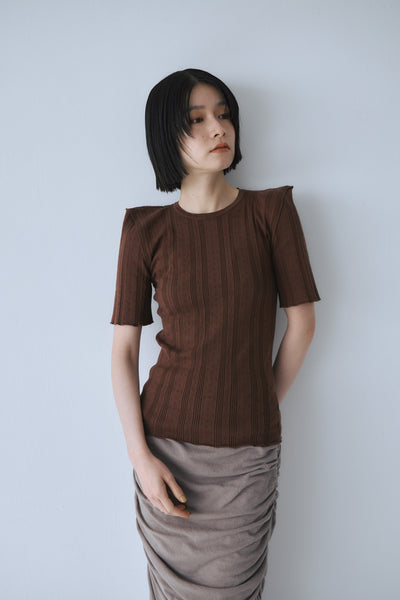 画像をギャラリービューアに読み込む, Eyelet Shoulder Knit Top