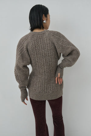 Sharp shape Wool pullover