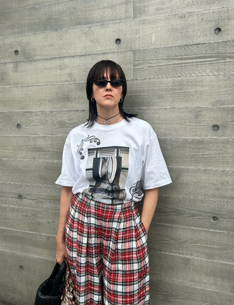 Load image into Gallery viewer, Mediam Photo ×「STAMP DOODLE」Tee