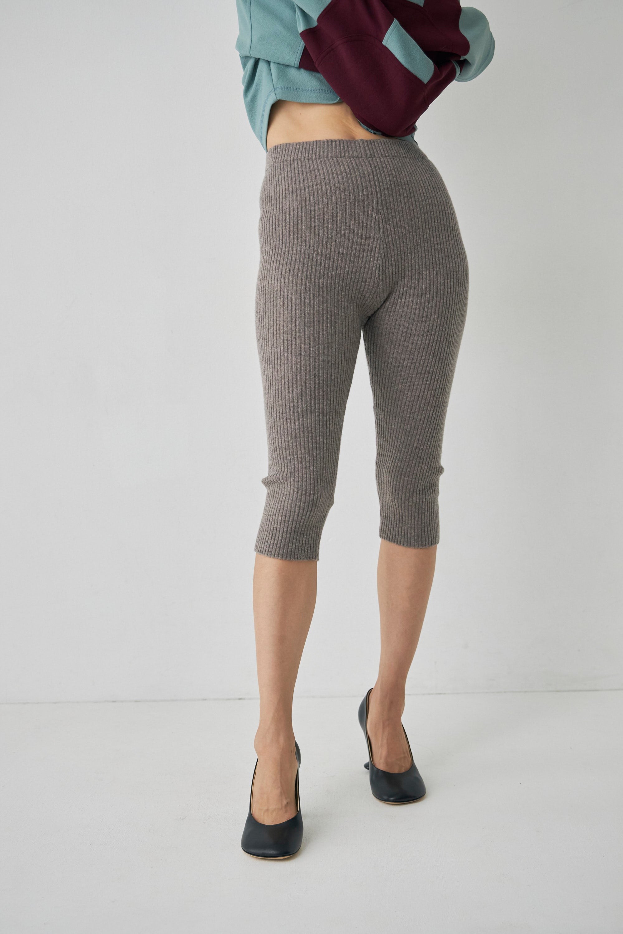 最終値下げ　Mediam Knit Half Pants 完売　ニットパンツ Mediam Knit Half Pants 完売ニットパンツ