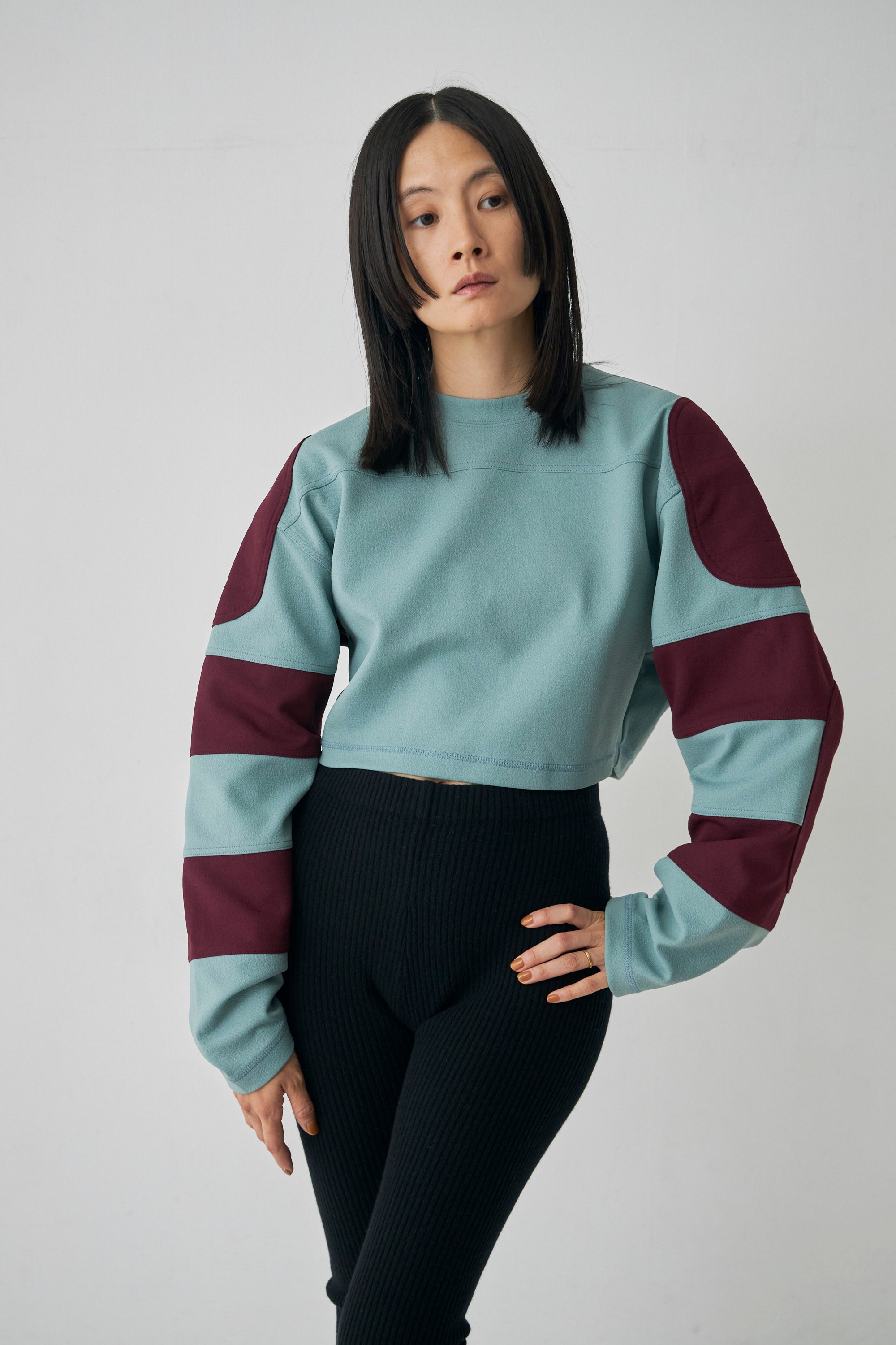 WOMEN > TOPS – Mediam