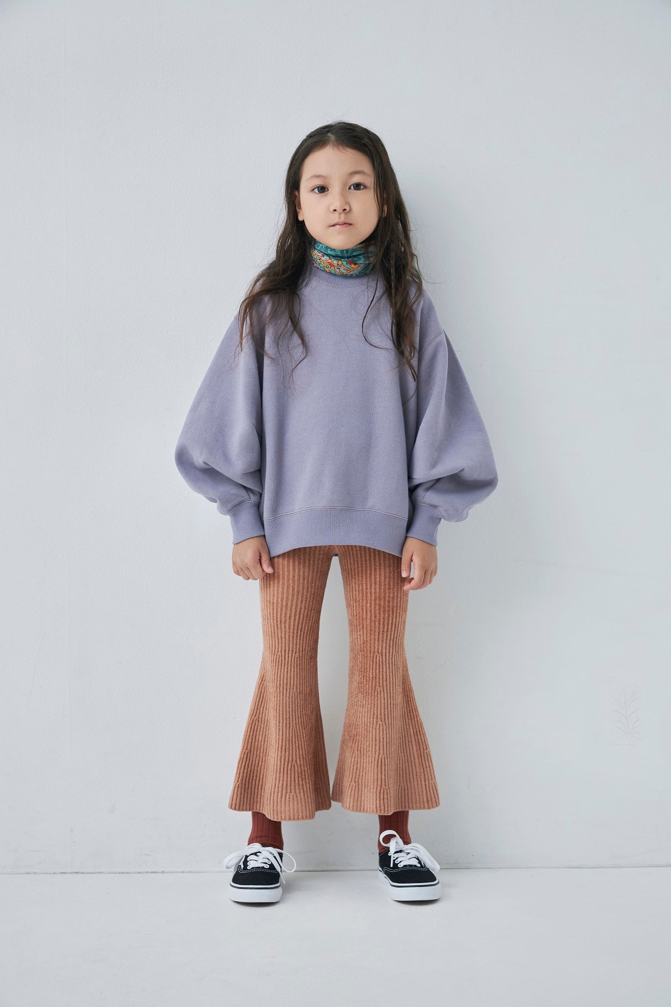 mediam Curve Sleeve Sweat Pullover