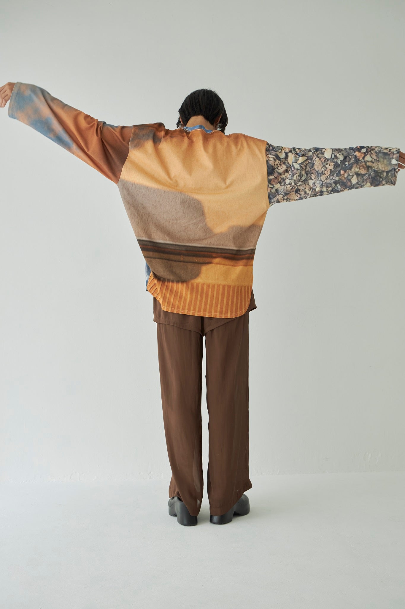 予約商品】Memories Long Tee【7月下旬発送予定】 – Mediam