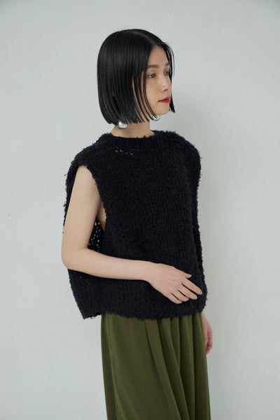 画像をギャラリービューアに読み込む, Frayed Yarn Square Pullover
