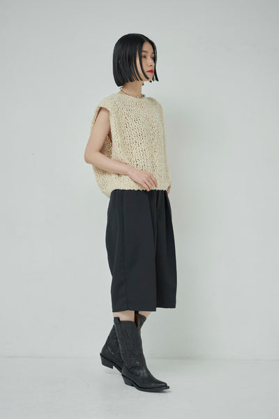 画像をギャラリービューアに読み込む, Frayed Yarn Square Pullover
