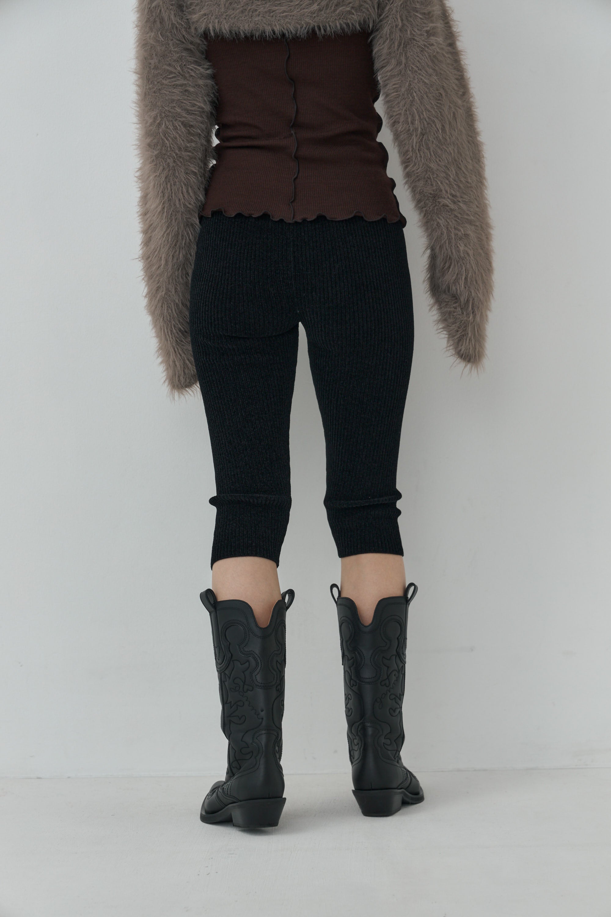 最終値下げ　Mediam Knit Half Pants 完売　ニットパンツ Mediam Knit Half Pants・Gray - tity