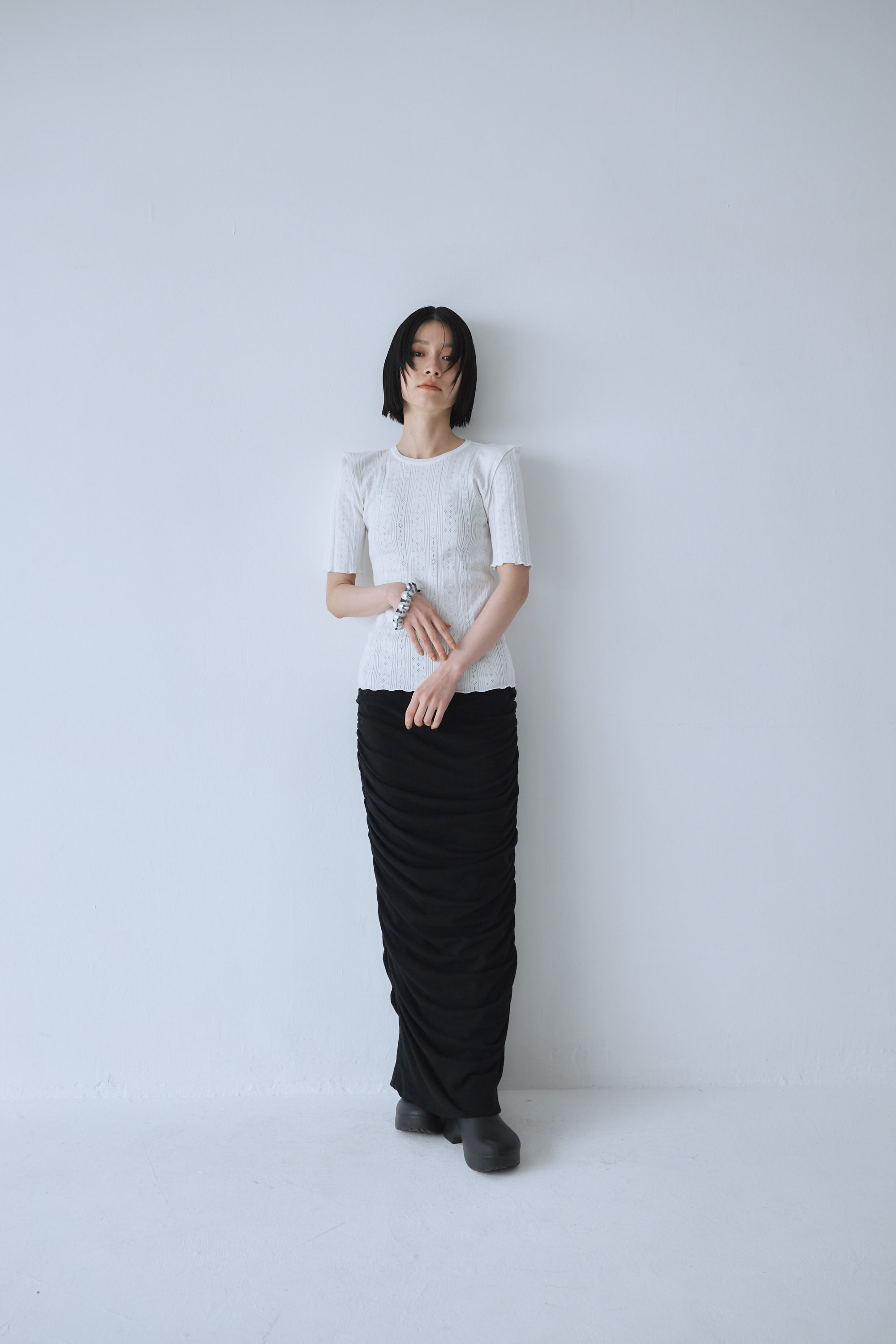 Eyelet Shoulder Knit Top – Mediam