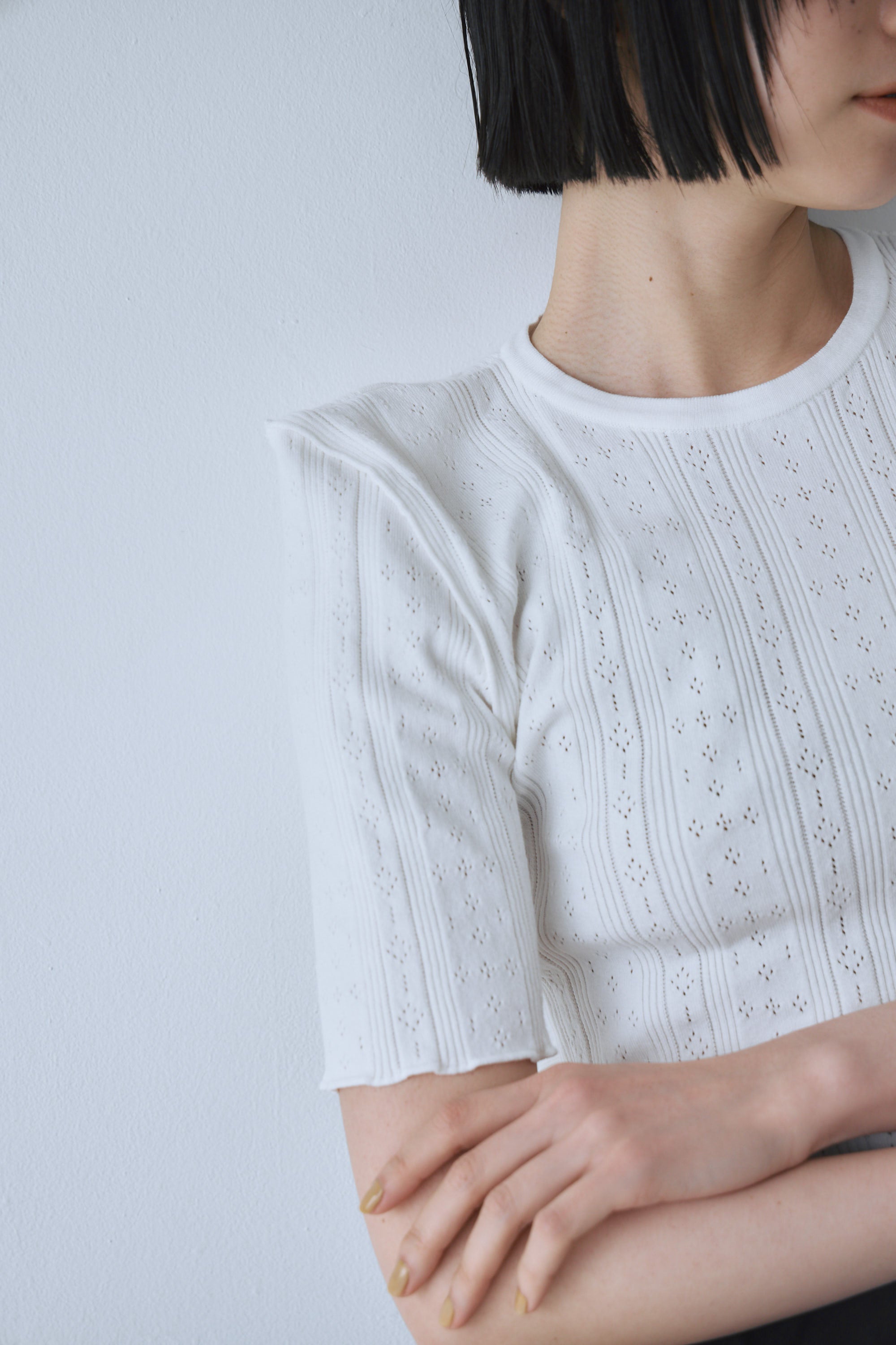 Eyelet Shoulder Knit Top – Mediam