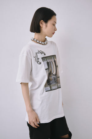 Mediam Photo ×「STAMP DOODLE」Tee