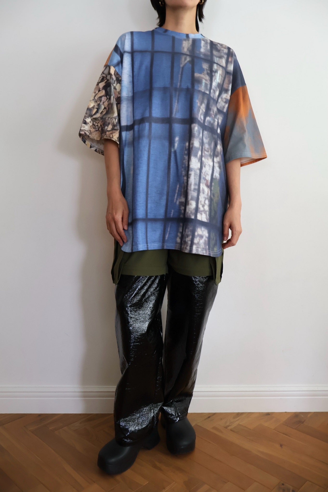 予約商品】Memories Tee - Blue【7月下旬発送予定】 – Mediam